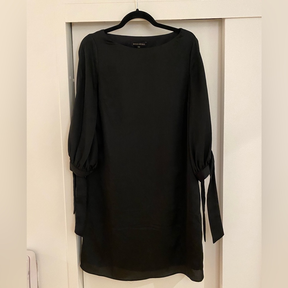 Banana Republic black silk dress